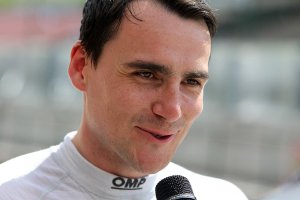 Norbi szerint az idei WTCC-autók gyorsulása fele-fele arányban köszönhető az erősebb motornak, illetve a leszorítóerő javulásának
