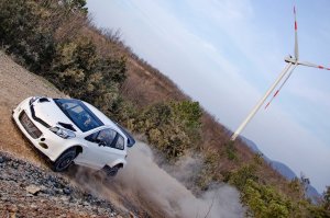 yaris_test11395514018