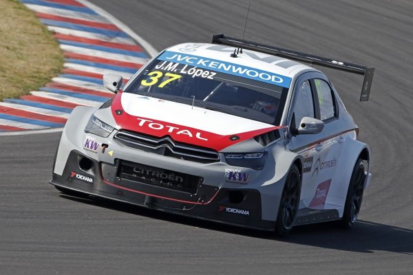 Pechito López Marrakes és a Slovakiaring után hazai pályán is a pole-ból rajtolhat