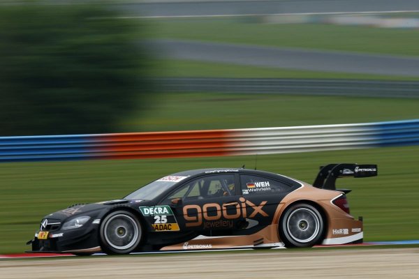 Pascal Wehrlein ismét bizonyította érettségét, pedig csak október 18-án tölti be a 20-at