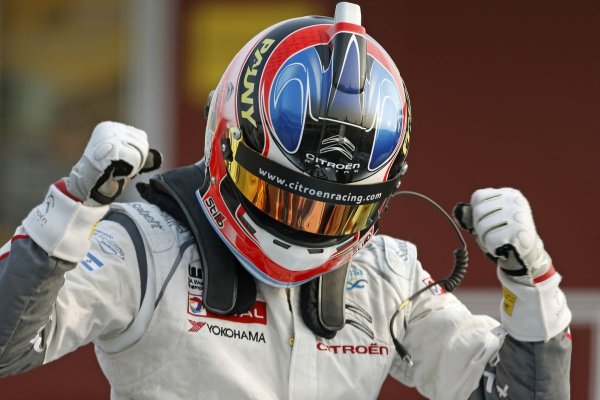 Pecihto López világbajnokhoz méltón megszerezte a pole-t az idény utolsó versenyére - pedig először jár Makaóban! 