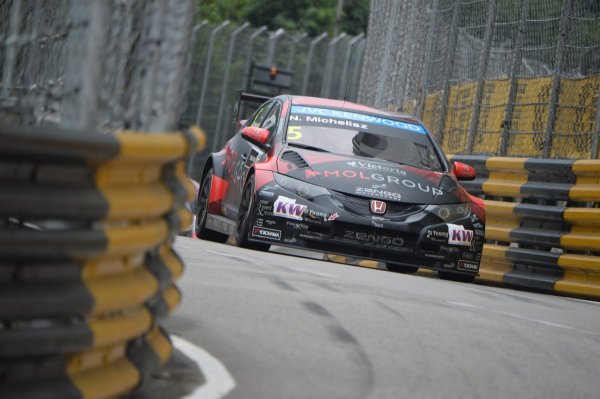 Michelisz Norbi a szezon talán legnehezebb pályáján is a Honda-brigád leggyorsabbja volt, a Q3-ban hibátlan körrel szerezte meg a negyedik rajthelyet